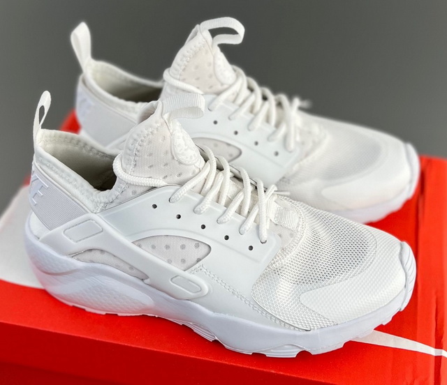 Nike Air Huarache 4 03